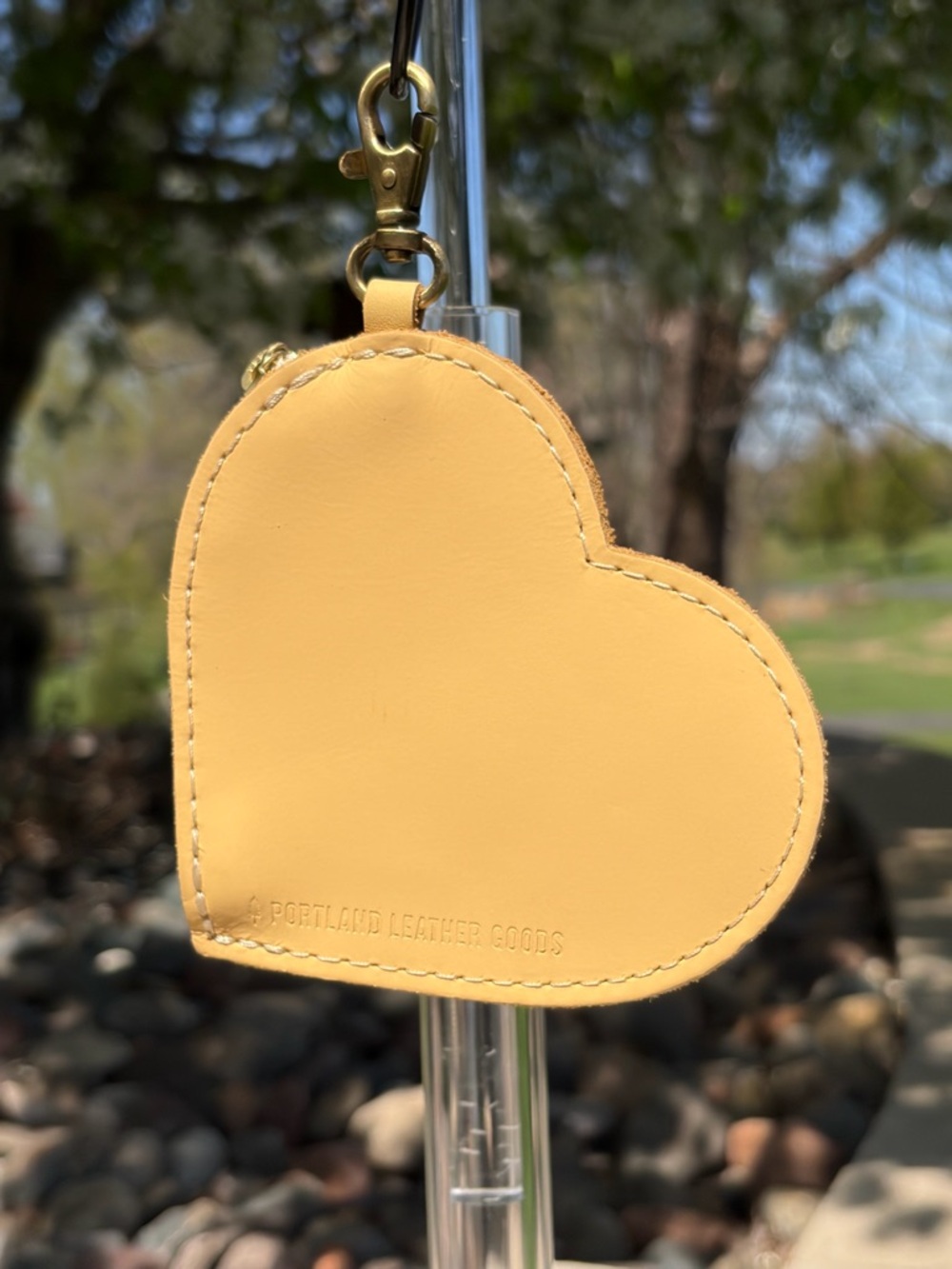Heart Coin Pouch Portland Leather Goods Vanilla Yellow Full-Grain Leather NWOT - Picture 7 of 7